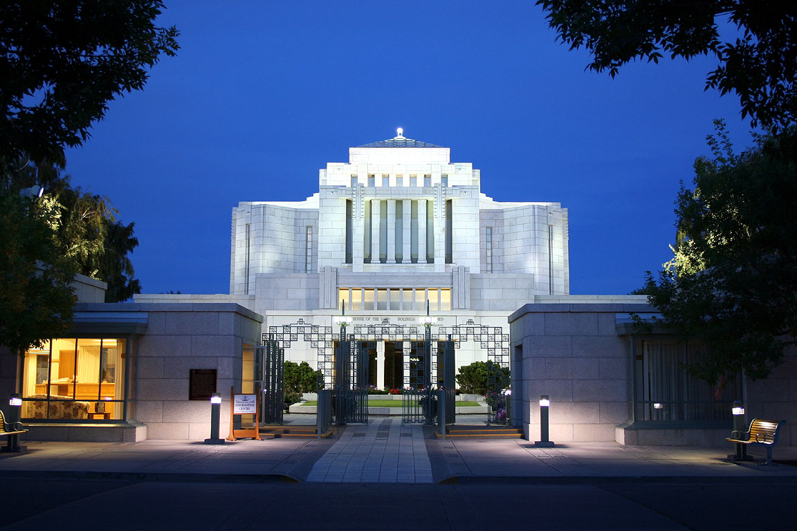 cardston-mormon-temple2