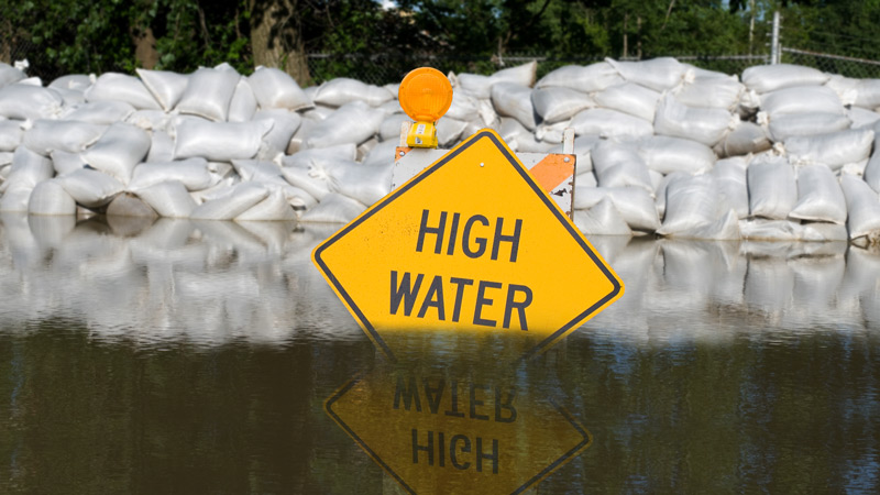 flooding-sandbags-high-water-sign-web-generic1