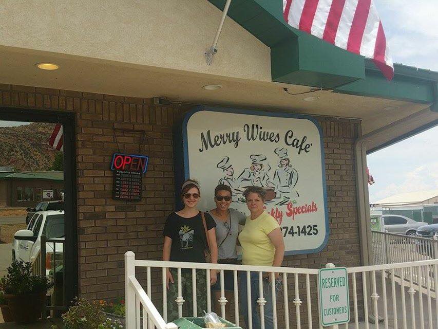 Merry Wives Cafe
