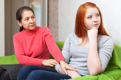 Mature mother asks for forgiveness from daughter